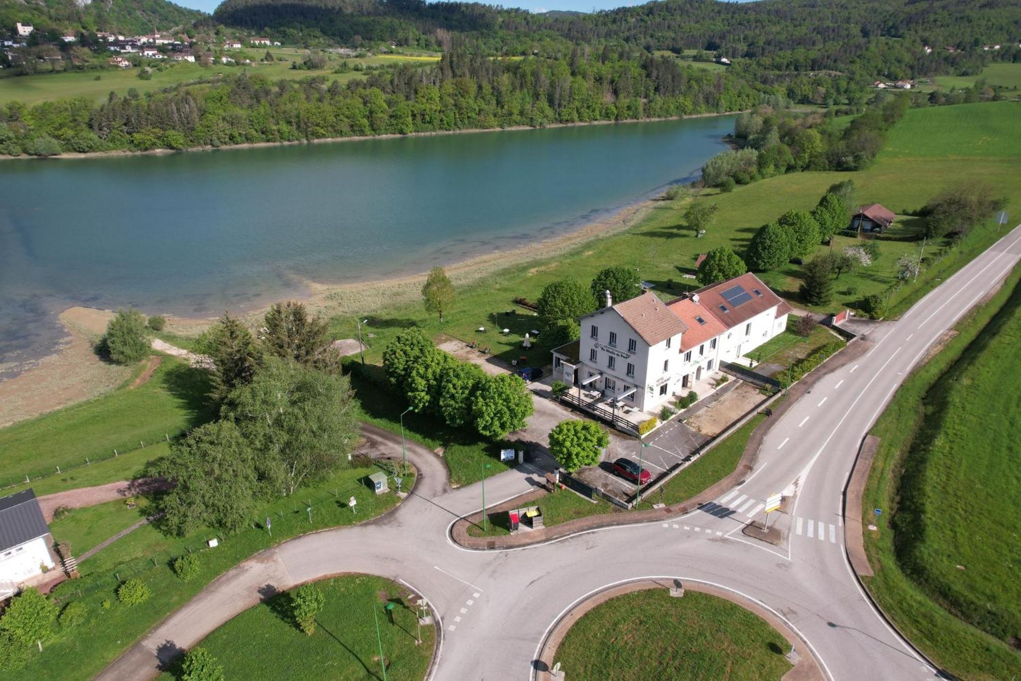 فندق Au Moulin Du Pont Samognat المظهر الخارجي الصورة